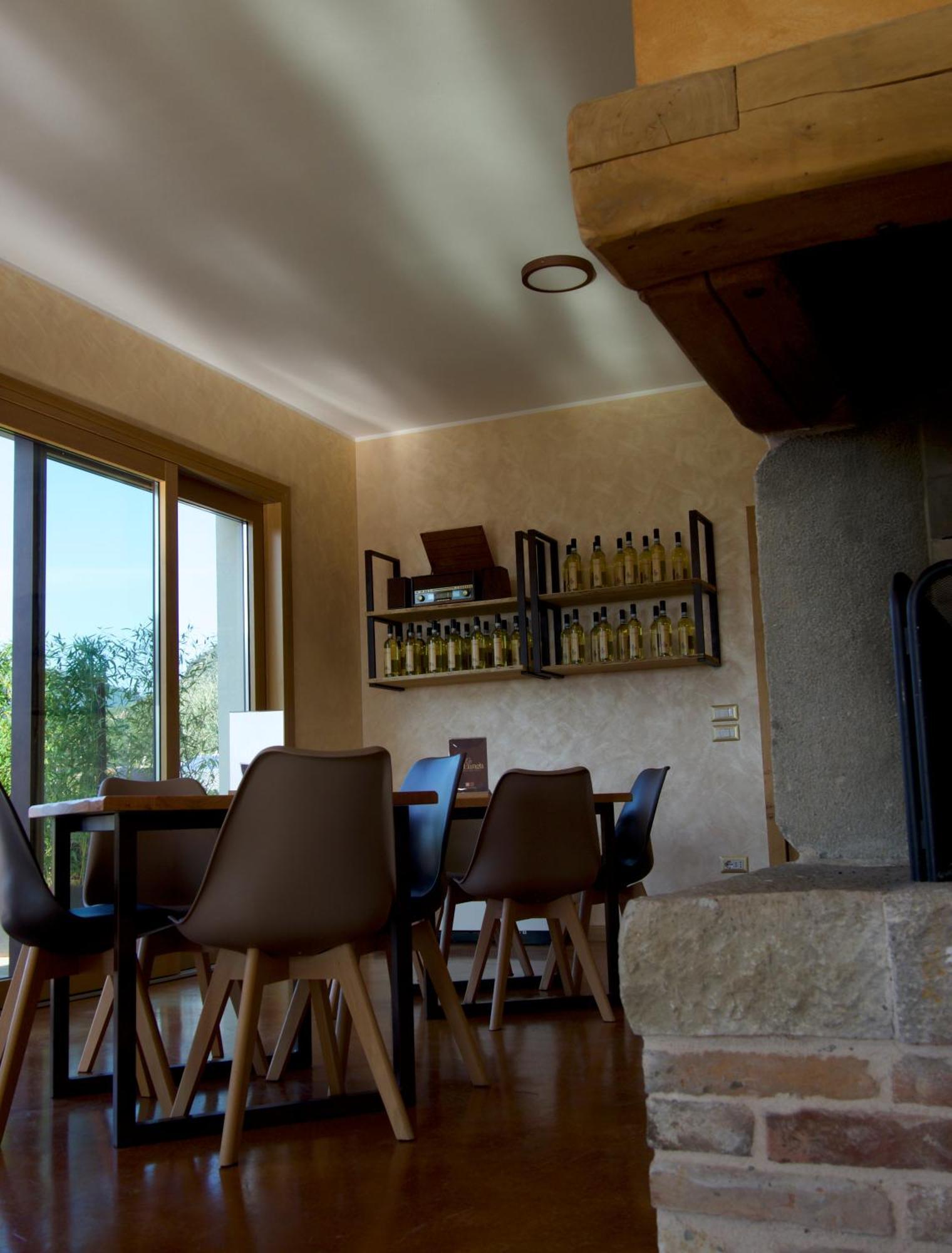 Farm stay Azienda Agricola Ca' Lunga