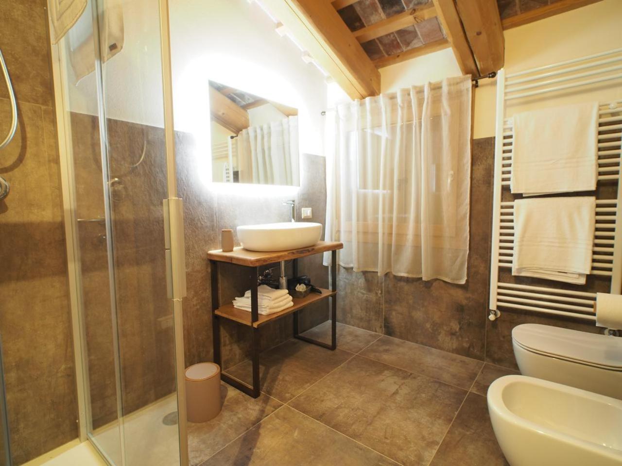 Azienda Agricola Ca' Lunga Farm stay *